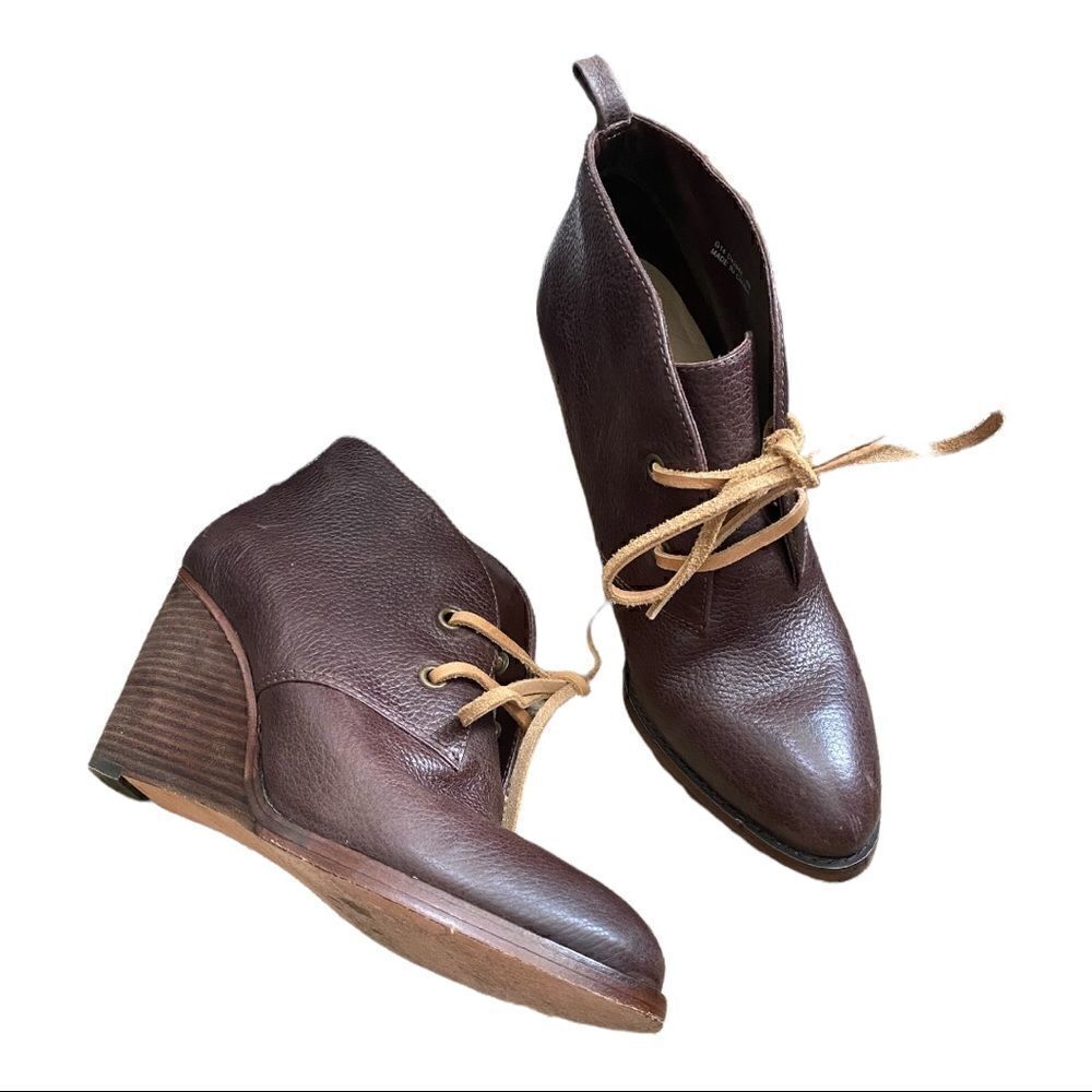 Cole Haan | Balthasar Chukka Women's Lace up Chukka Ankle Boots 8 B